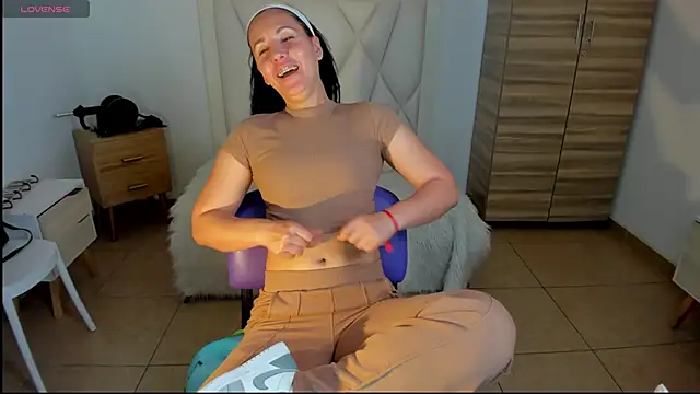 Nata bernett online show from April 22, 2026, 10:27 pm