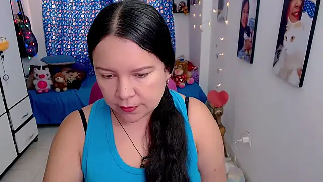 claryssa  online show from March 21, 2026, 6:34 pm