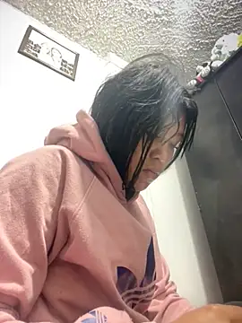 Snapshot of emily_rosse04 chatting on November 13, 2025, 11:25 am emily rosse04 online show from November 13, 2025, 11:25 am