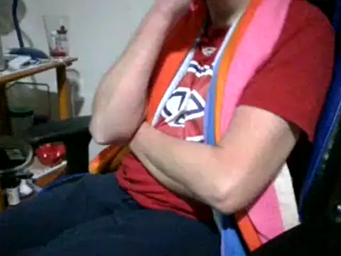 Snapshot of Lus12 chatting on December 22, 2024, 2:28 am Lus12 online show from December 22, 2024, 2:28 am