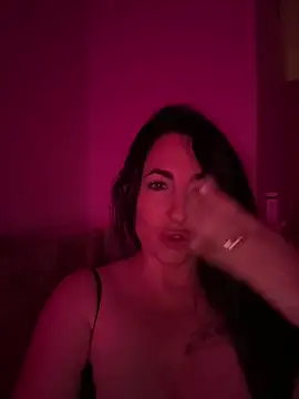 kiki xo online show from May 5, 2026, 2:58 am