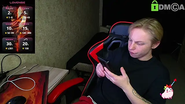 Snapshot of Alexis_Gordon chatting on October 9, 2025, 5:57 pm Alexis Gordon online show from October 9, 2025, 5:57 pm