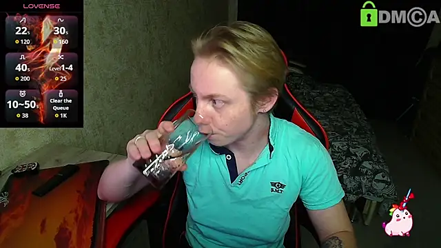 Snapshot of Alexis_Gordon chatting on November 5, 2025, 11:19 pm Alexis Gordon online show from November 5, 2025, 11:19 pm