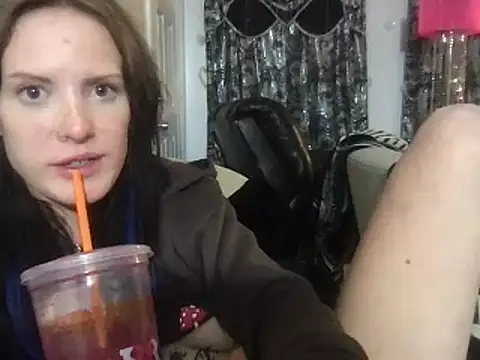 kittycatkendra online show from January 27, 2025, 5:25 am