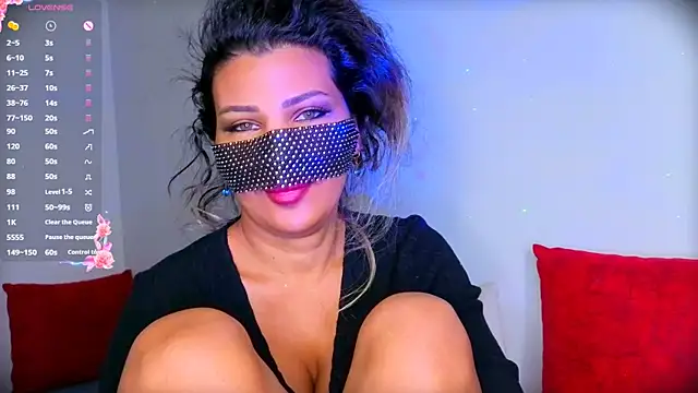 Turkish Latina online show from September 27, 2025, 11:33 pm