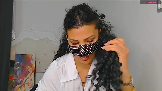 Turkish Latina online show from December 30, 2024, 11:49 pm