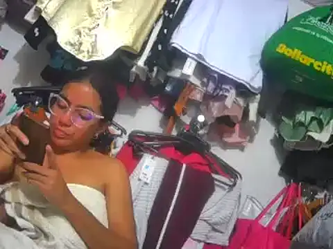 Snapshot of sexyboo2025 chatting on January 5, 2025, 1:35 am sexyboo2025 online show from January 5, 2025, 1:35 am