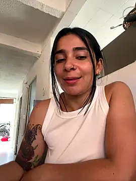 Meganmilk1 online show from November 12, 2025, 3:38 pm