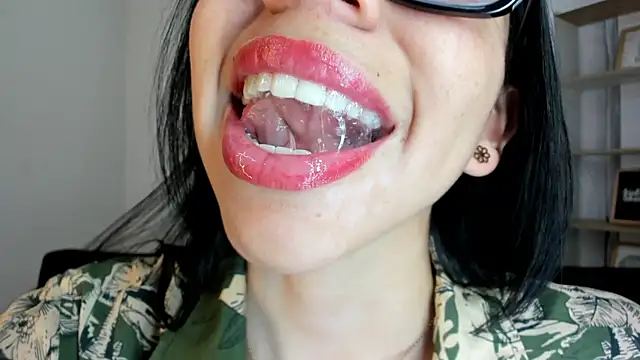 Katty mouth online show from March 6, 2026, 4:57 pm