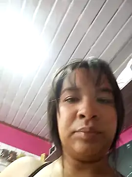 VivienAndClark online show from December 1, 2025, 3:02 pm