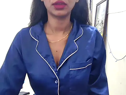 tanvi-00 online show from October 6, 2025, 6:19 pm