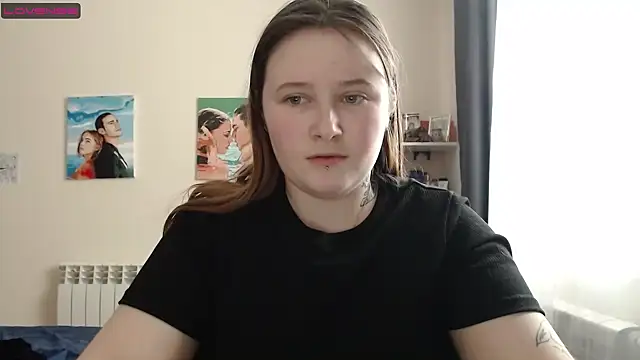 Snapshot of Light_Luna chatting on March 2, 2025, 10:58 am Light Luna online show from March 2, 2025, 10:58 am