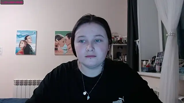 Snapshot of Light_Luna chatting on March 7, 2025, 1:07 pm Light Luna online show from March 7, 2025, 1:07 pm