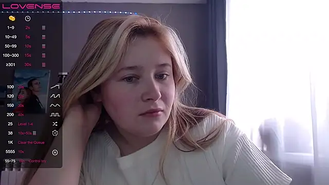 Light Luna online show from November 9, 2025, 7:56 am