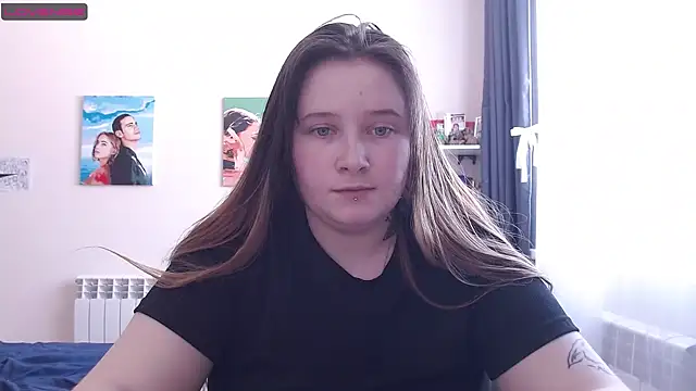 Snapshot of Light_Luna chatting on March 3, 2025, 7:57 am Light Luna online show from March 3, 2025, 7:57 am