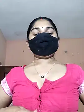 Luv Adite20 online show from November 20, 2025, 6:19 pm