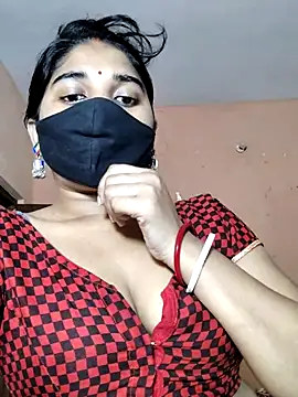 Luv Adite20 online show from September 26, 2025, 7:10 pm