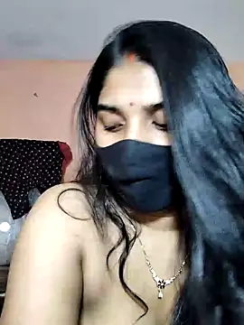 Luv Adite20 online show from November 19, 2025, 6:02 am