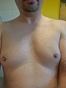 Picknick84 online show from November 18, 2025, 2:31 pm