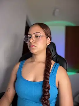 gretta kler1 online show from February 26, 2025, 5:53 pm