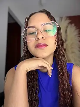 gretta kler1 online show from September 28, 2025, 7:21 pm