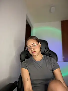 gretta kler1 online show from March 1, 2025, 2:23 pm