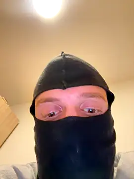 GimmiCumz online show from November 9, 2025, 12:25 am