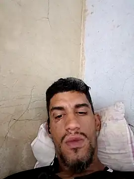 fieltoprj1 online show from November 20, 2025, 11:47 pm