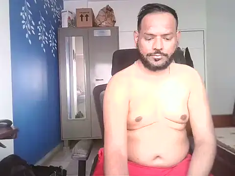 Snapshot of lovbombayduck11 chatting on December 22, 2025, 6:24 am lovbombayduck11 online show from December 22, 2025, 6:24 am