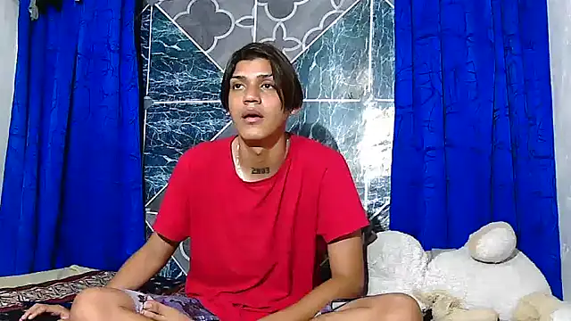 Snapshot of Samuelsince chatting on October 28, 2025, 3:29 am Samuelsince online show from October 28, 2025, 3:29 am