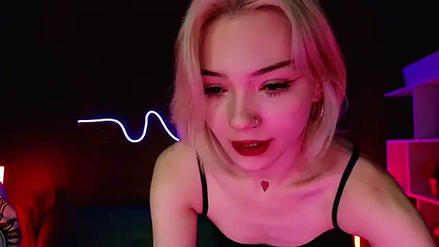 SandraBoyl online show from February 2, 2025, 4:05 am