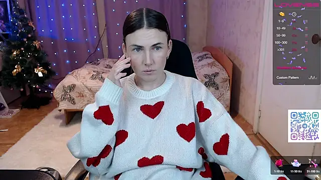 Daniela Cooperr online show from February 2, 2026, 6:07 pm