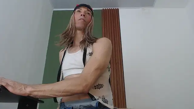 jean sneider online show from December 4, 2025, 1:48 am