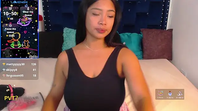 Snapshot of SaraApril_1 chatting on February 21, 2025, 10:26 pm SaraApril 1 online show from February 21, 2025, 10:26 pm