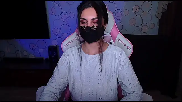 Snapshot of __Yasmina__ chatting on March 2, 2026, 3:51 am Yasmina online show from March 2, 2026, 3:51 am