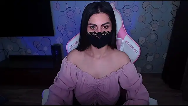Snapshot of __Yasmina__ chatting on July 8, 2026, 4:46 am Yasmina online show from July 8, 2026, 4:46 am