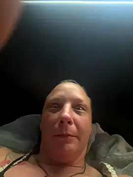 Everlyrose27 online show from September 14, 2025, 3:56 pm