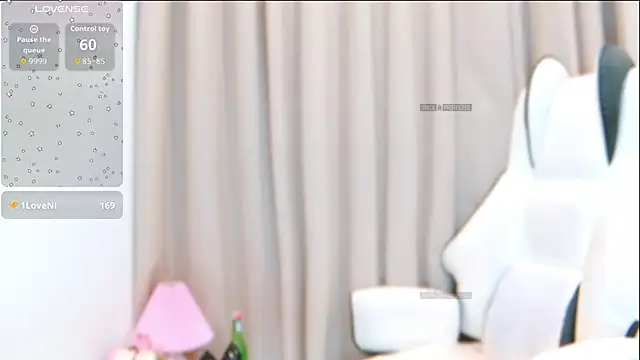 Snapshot of PimChanOK chatting on April 26, 2026, 2:47 pm PimChanOK online show from April 26, 2026, 2:47 pm