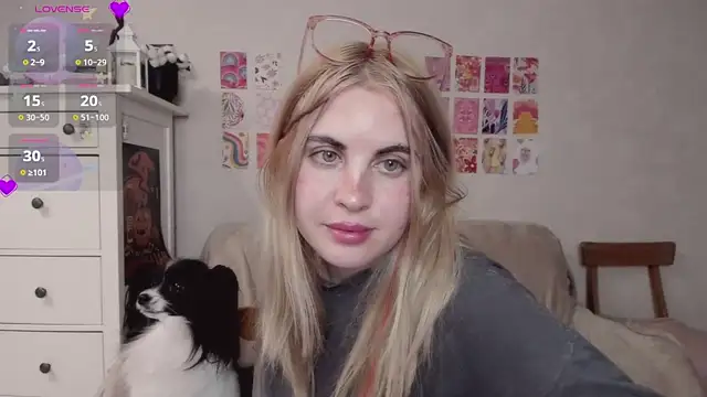 pawpaws online show from February 26, 2025, 2:16 pm