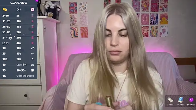 pawpaws online show from October 9, 2025, 6:25 am