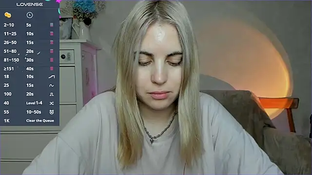 pawpaws online show from November 29, 2025, 6:57 am