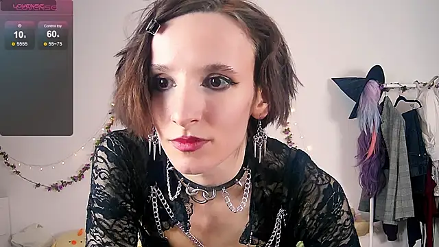 Violet Veliya online show from November 2, 2025, 5:40 pm