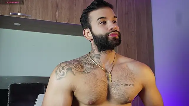 MarkHazze online show from October 16, 2025, 7:44 pm