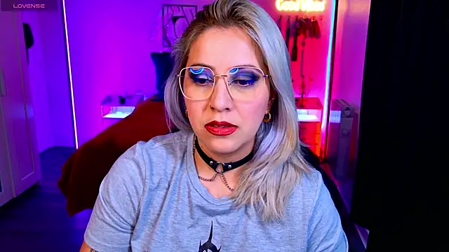 blackwidow s1 online show from April 23, 2026, 4:52 pm