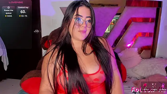 Snapshot of naatashamendozaa chatting on November 19, 2025, 4:01 am naatashamendozaa online show from November 19, 2025, 4:01 am