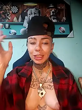 real fenix online show from October 19, 2025, 2:58 am