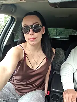 -Pupsiki- online show from April 4, 2026, 6:09 am