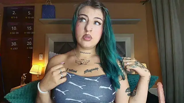 Megan Grayy  online show from March 6, 2025, 4:17 pm