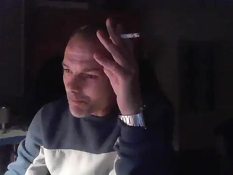 Snapshot of Spettro_by_PVG chatting on October 25, 2025, 10:32 pm Spettro by PVG online show from October 25, 2025, 10:32 pm