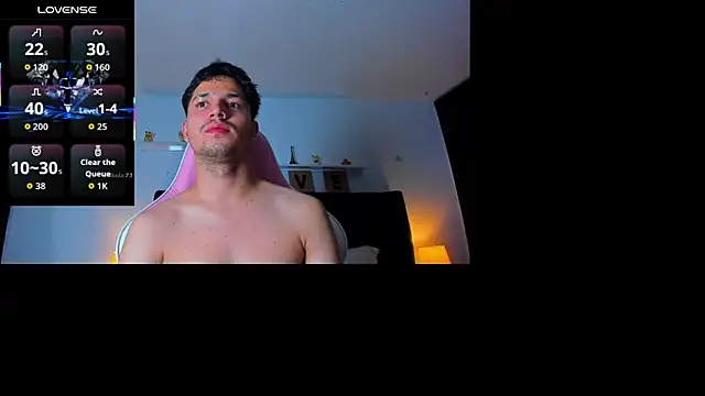 Issac james  online show from October 3, 2025, 4:25 am